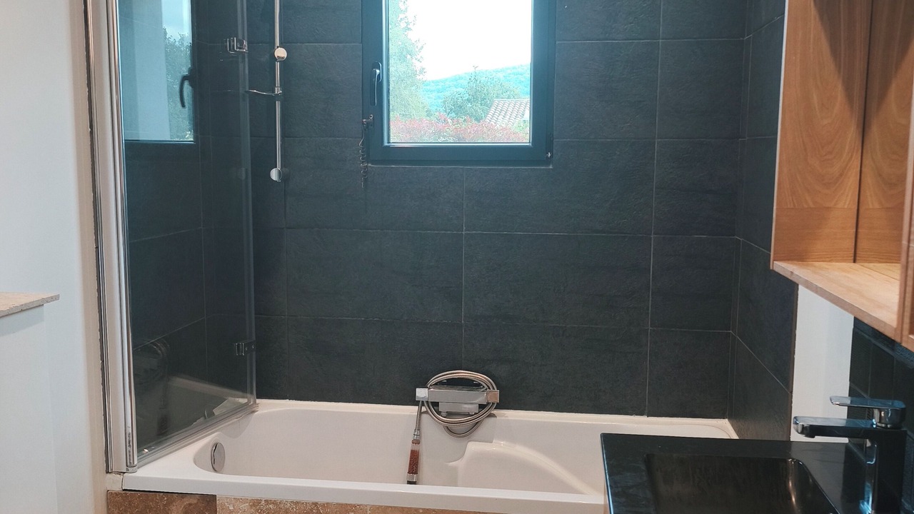 Photo of Bathroom in Saint-Cezaire-sur-Siagne