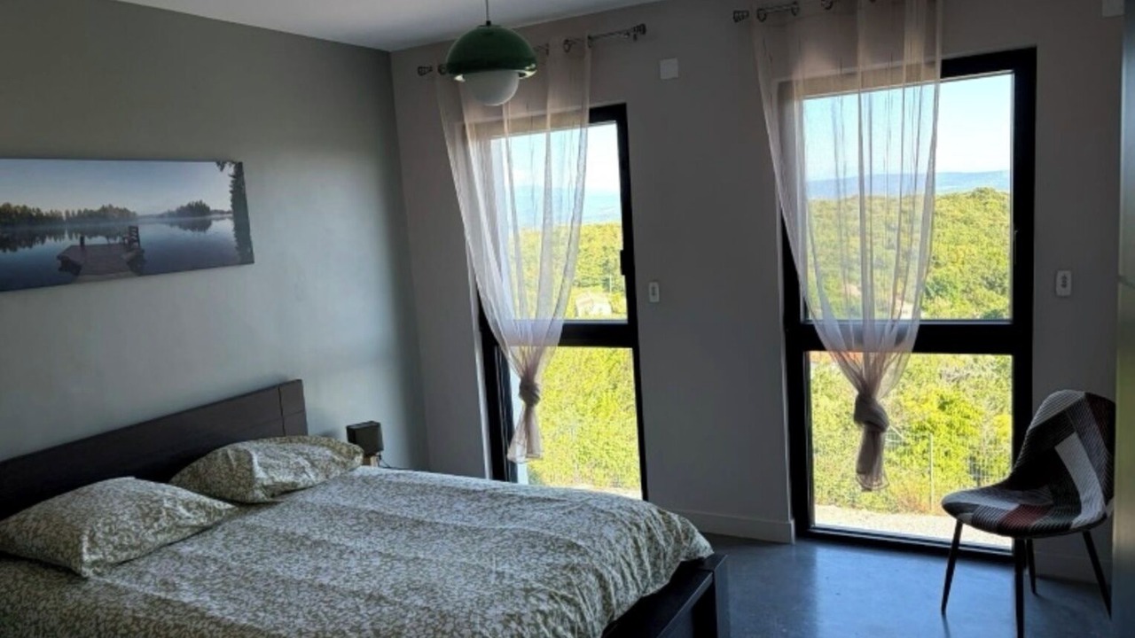 Photo of Bedroom in Rochemaure