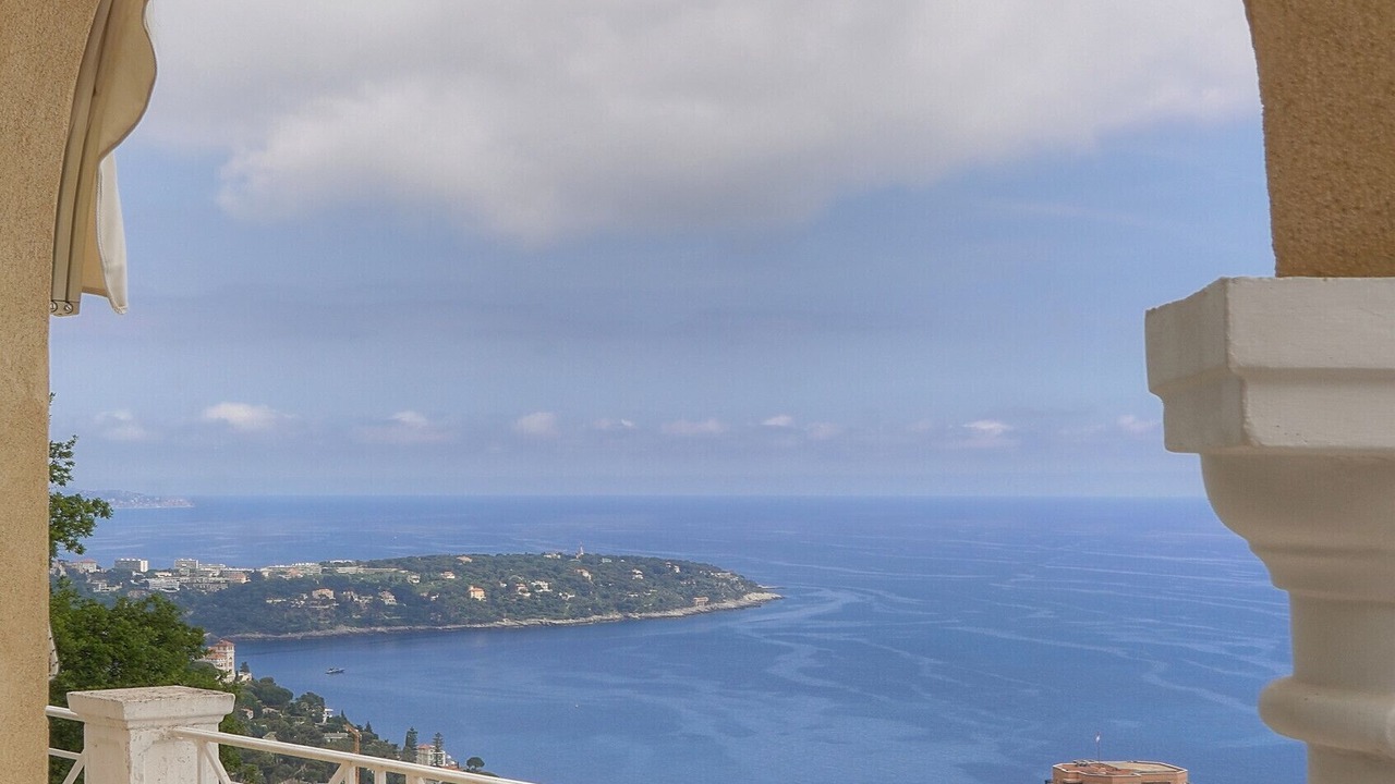 Photo of Outdoor in Beausoleil