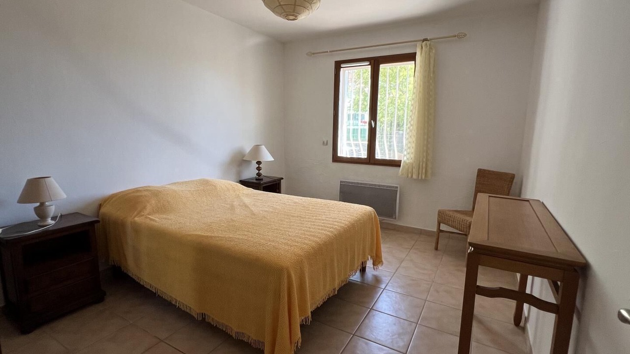 Photo of Bedroom in Carnoules