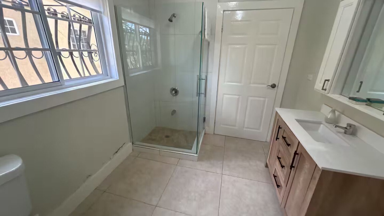 Photo of Bathroom in Stewart Town