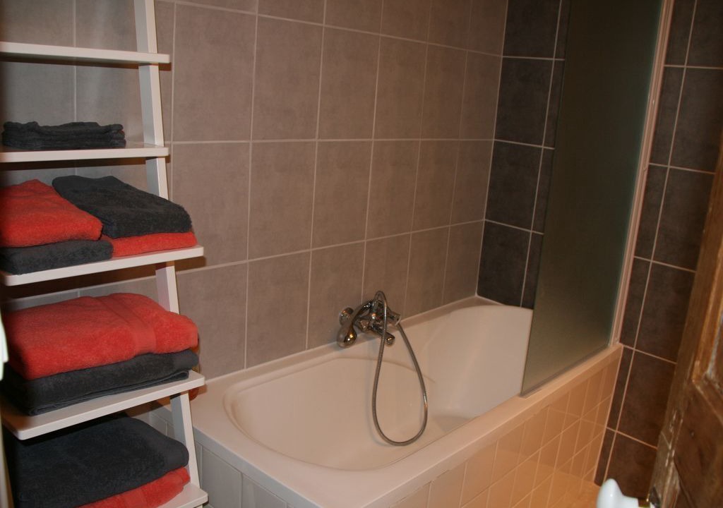 Photo of Bathroom in Bourg-Saint-Andeol