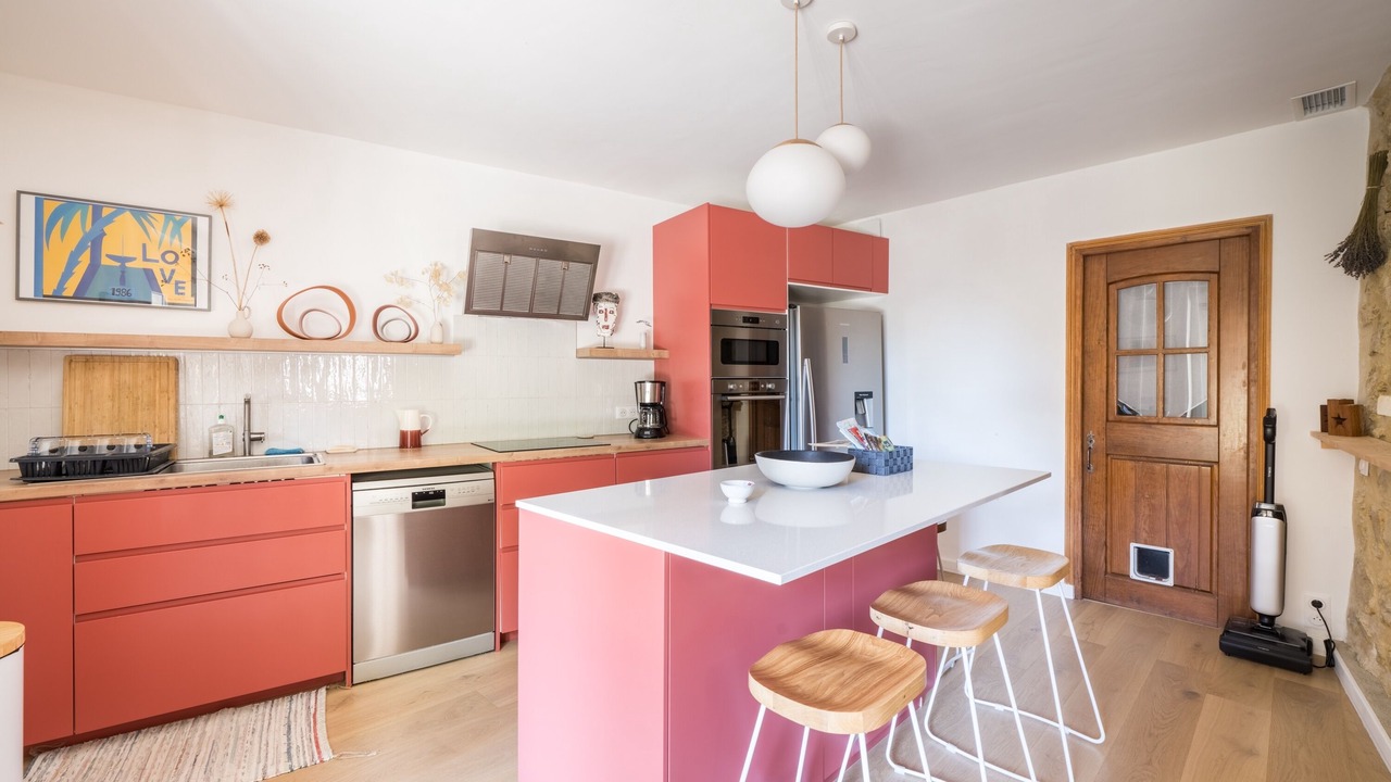 Photo of Kitchen in Saint-Marcel-d'Aredeche