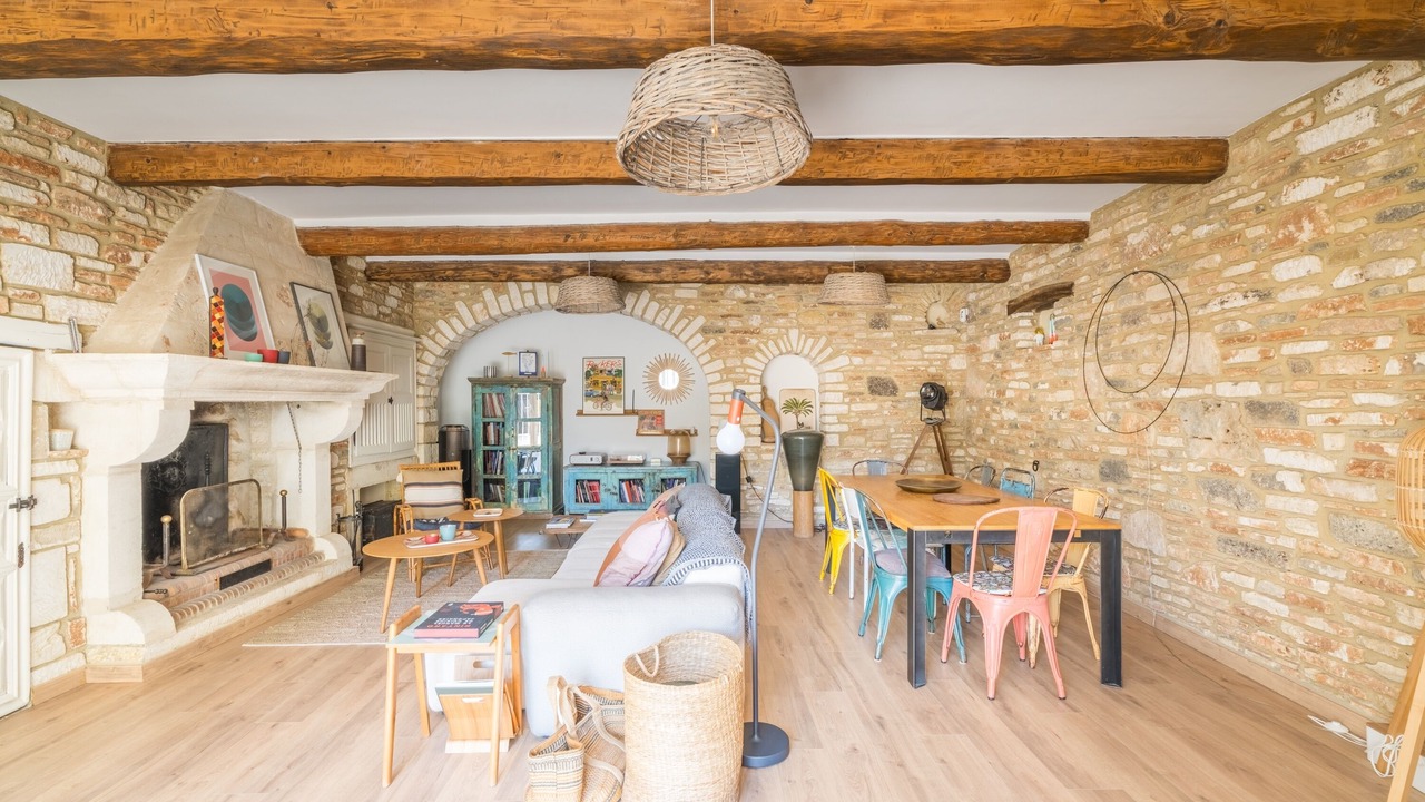 Photo of Livingroom in Saint-Marcel-d'Aredeche