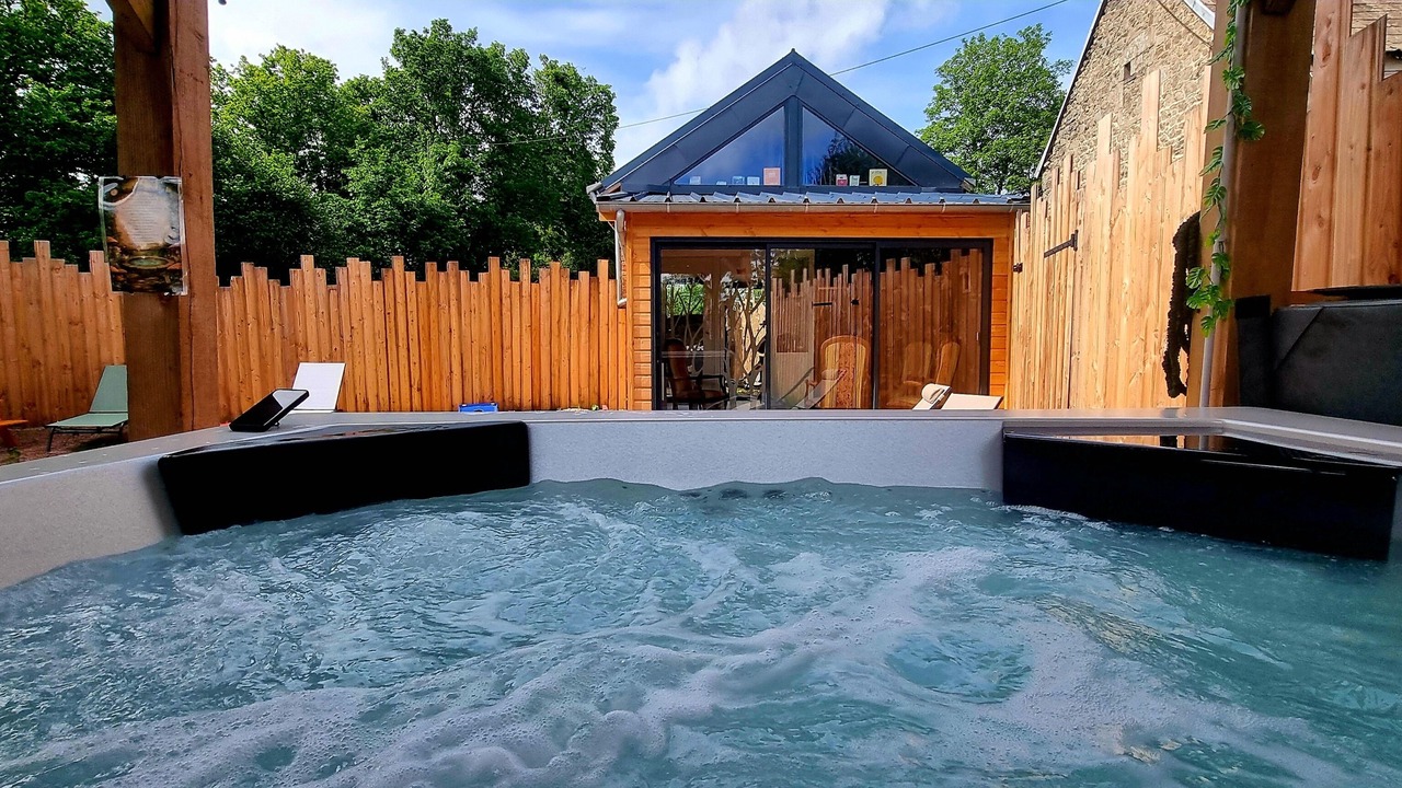 Photo of Outdoor in Gouttieres