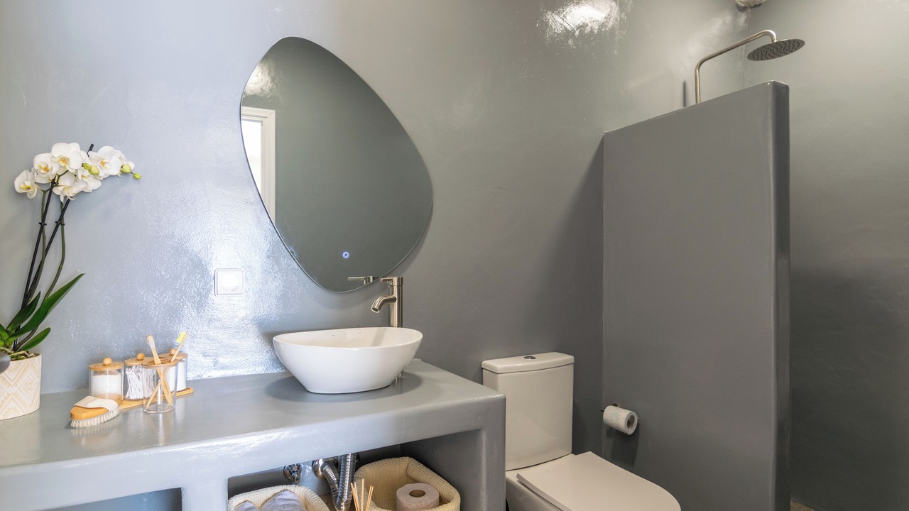 Photo of Bathroom in Milos