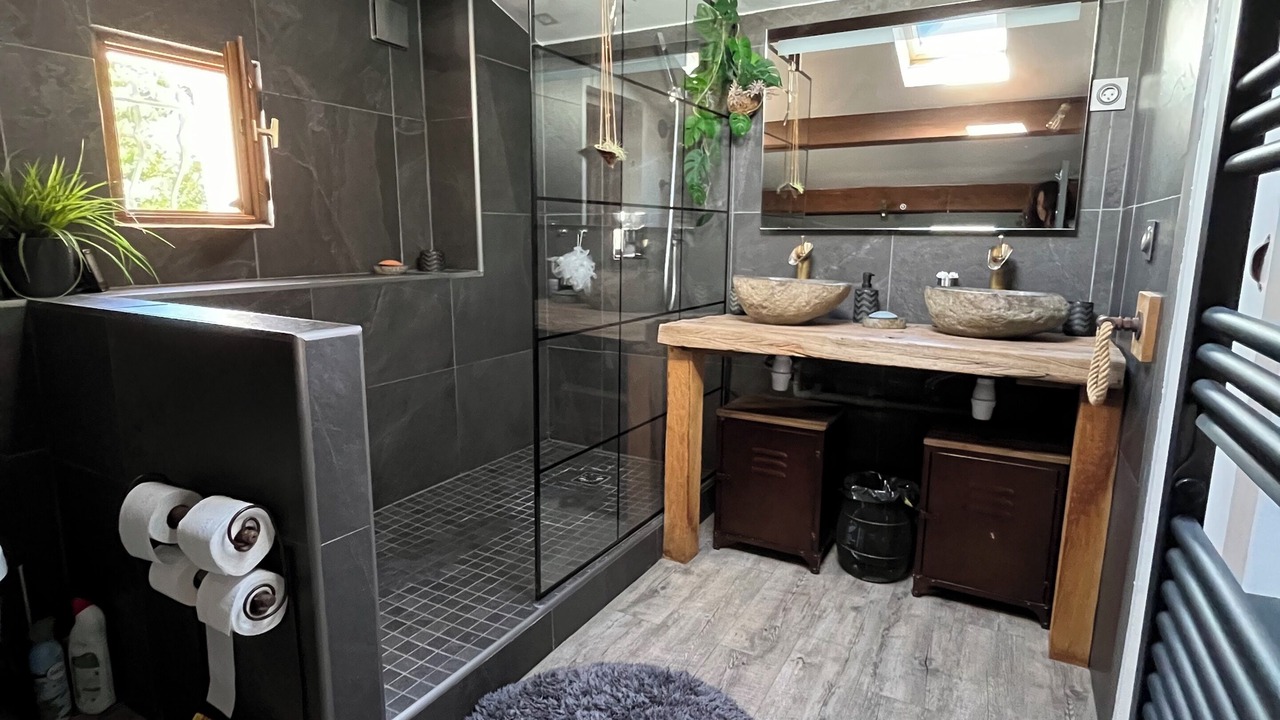 Photo of Bathroom in Peypin