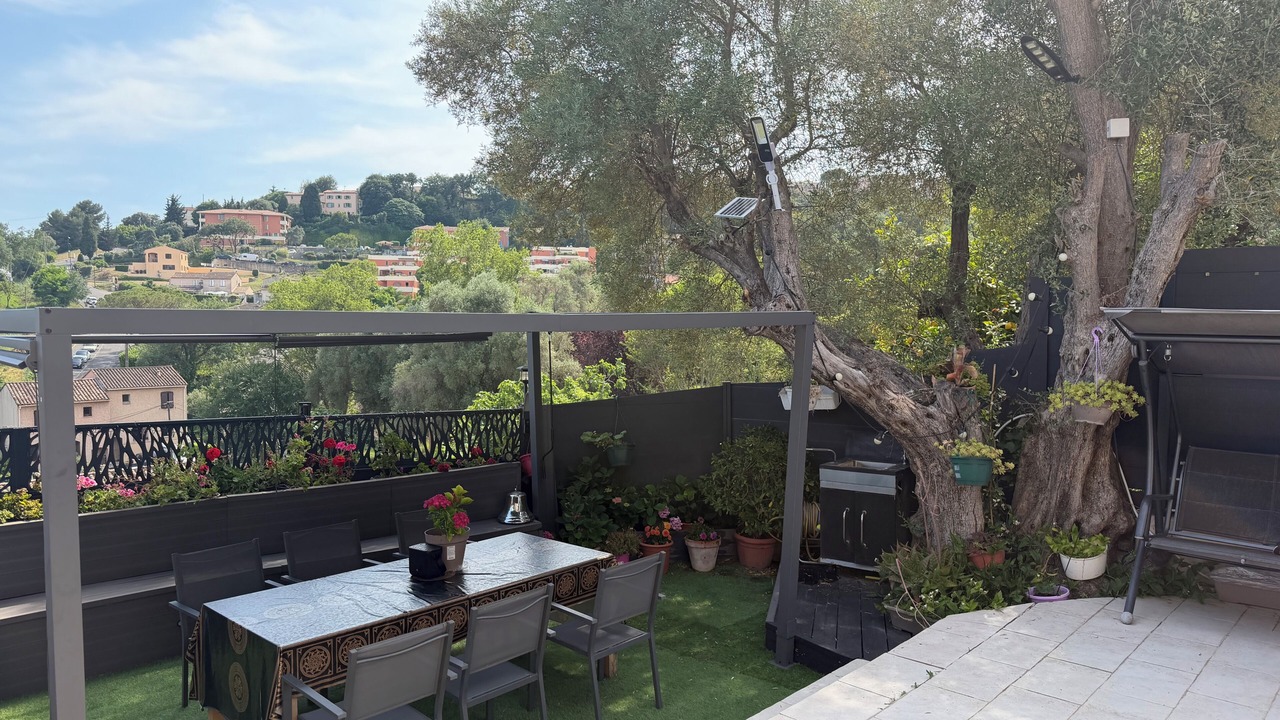 Photo of Outdoor in Bastide Giraud