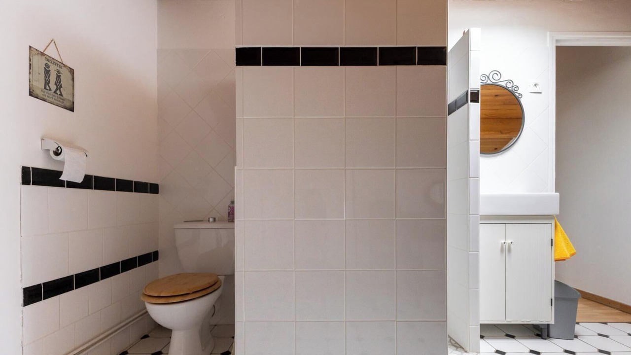 Photo of Bathroom in Sayat