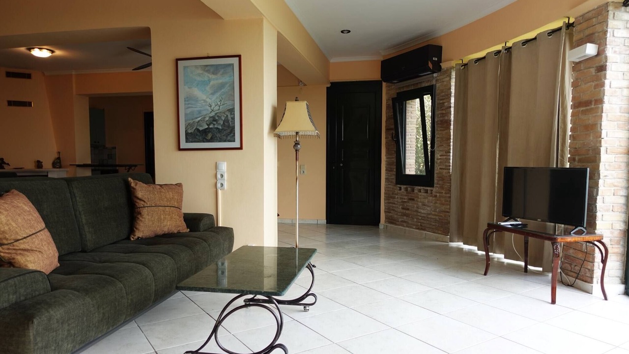 Photo of Livingroom in Alikanas