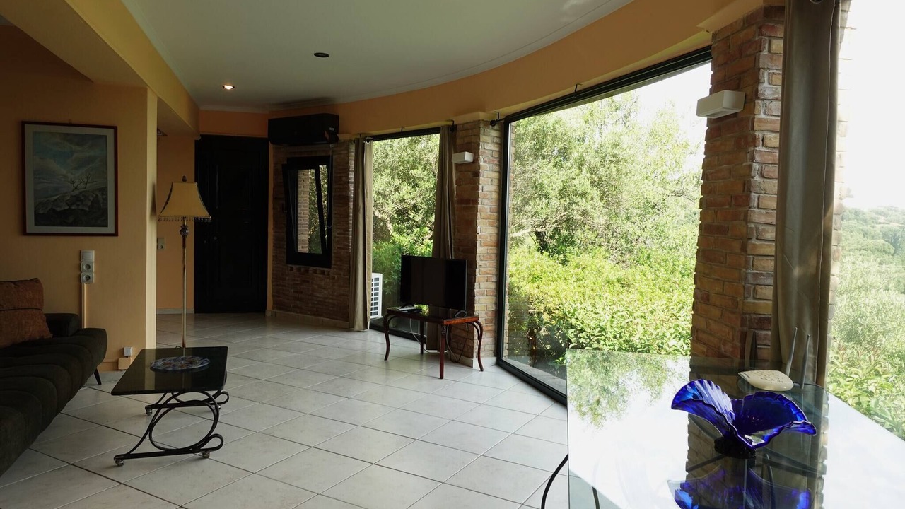 Photo of Livingroom in Alikanas