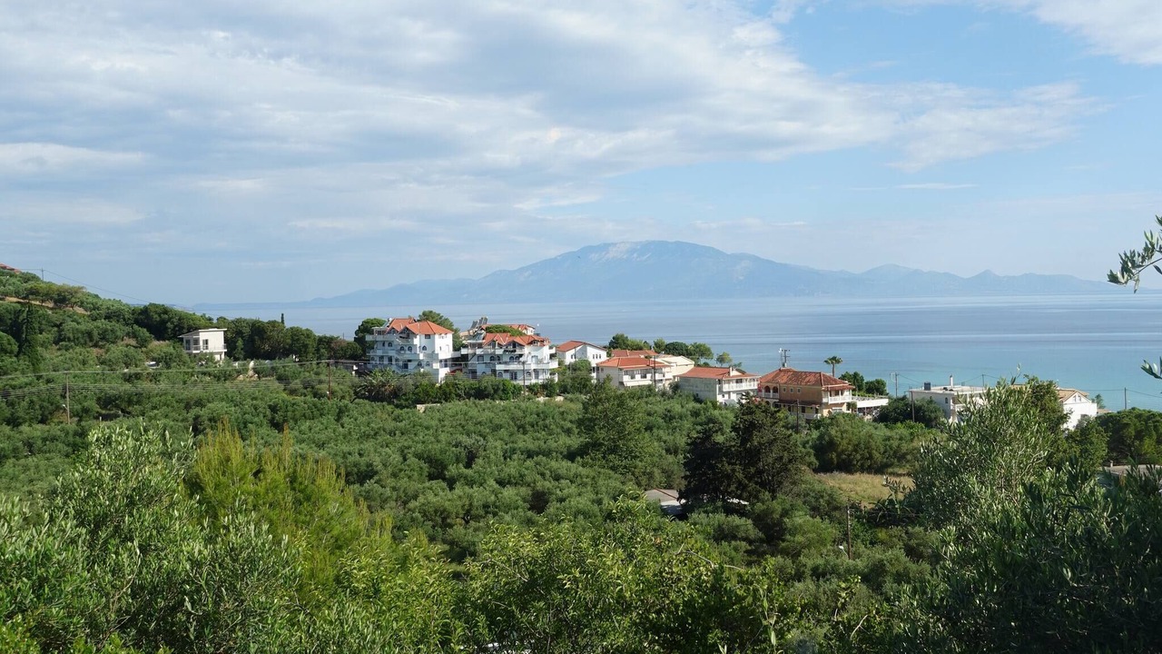 Photo of Others in Alikanas
