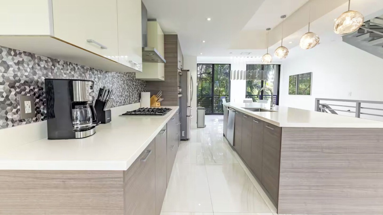 Photo of Kitchen in Bay Harbor Islands