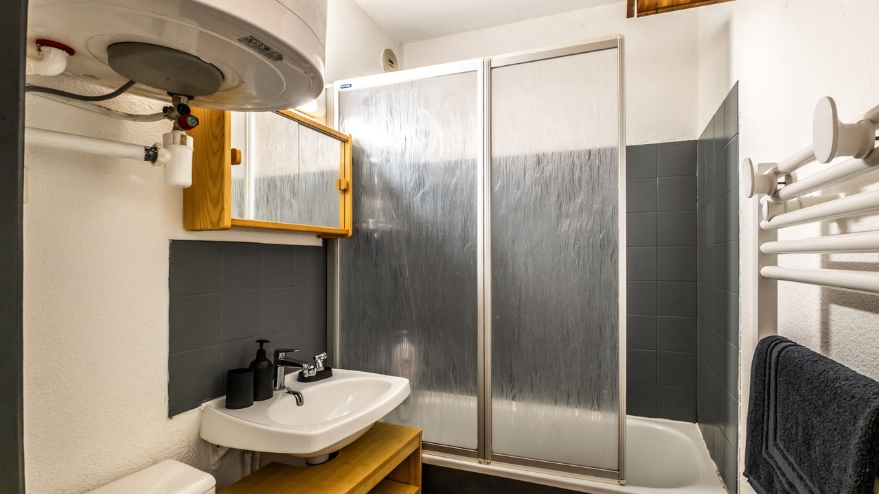 Photo of Bathroom in Habere-Poche