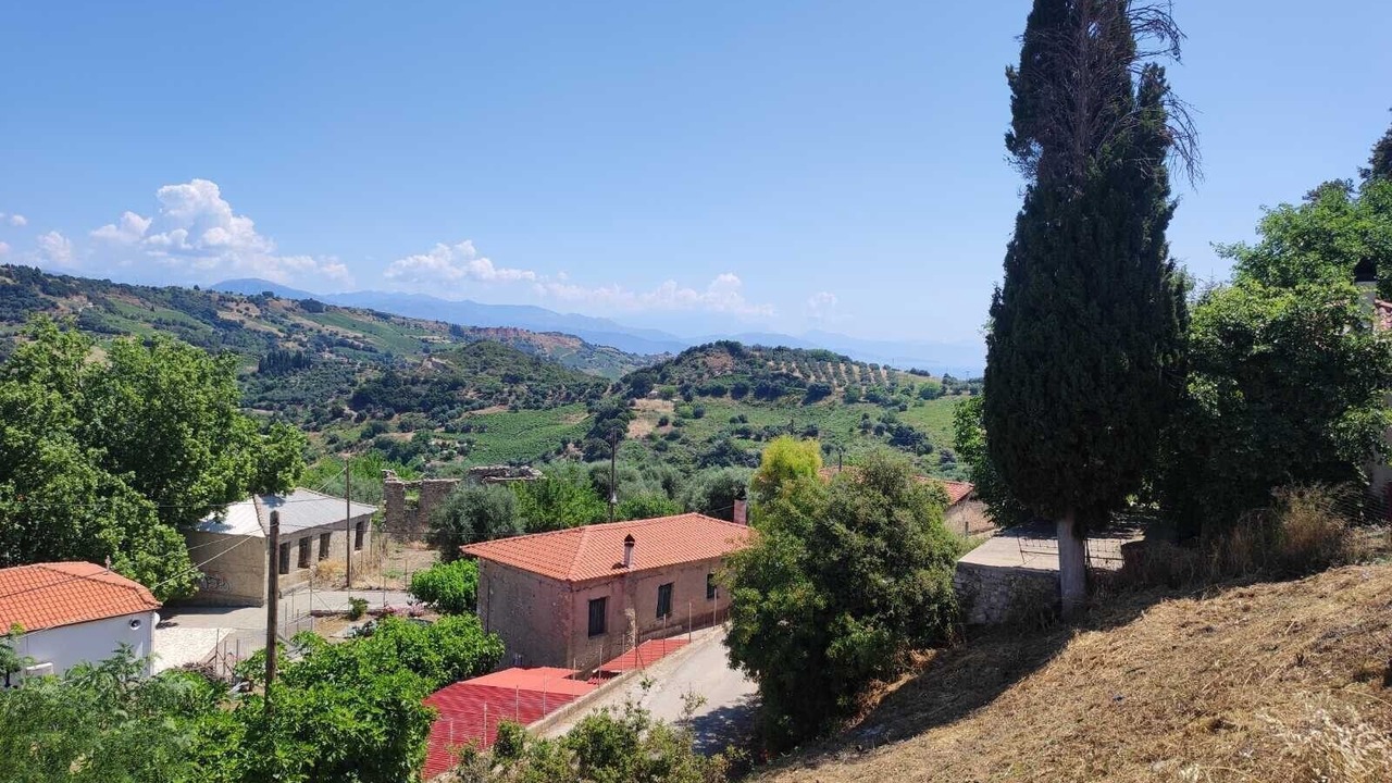 Photo of Others in Aigialeia