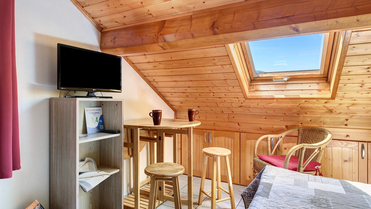 Photo of Bedroom in Engins