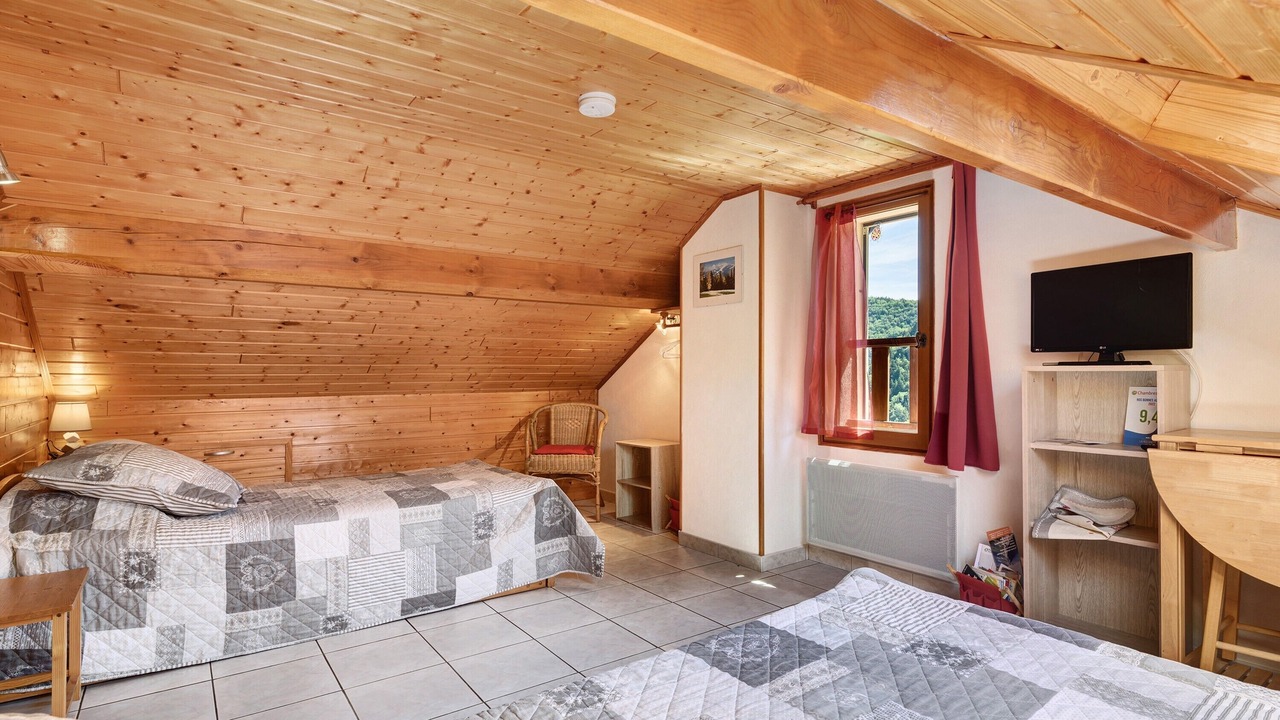 Photo of Bedroom in Engins