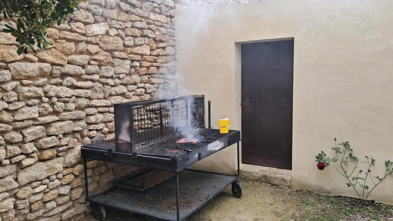 Photo of Outdoor in Suze-la-Rousse