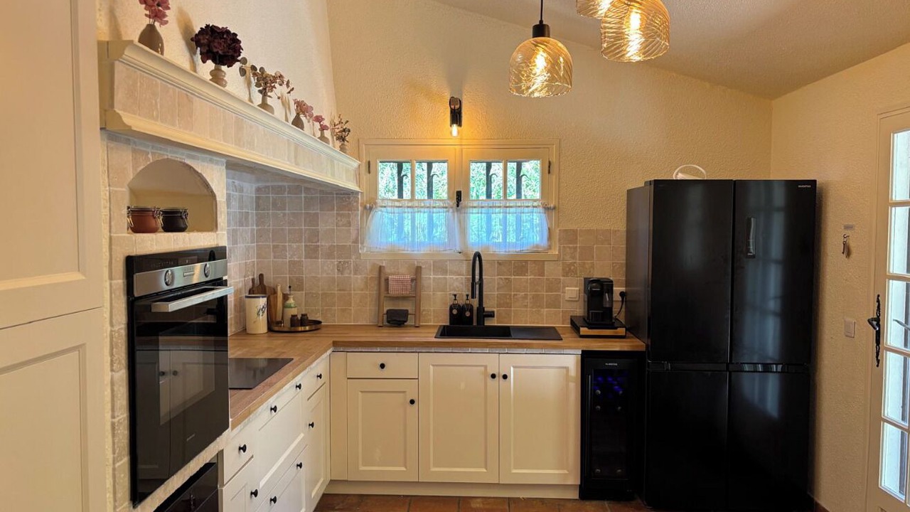 Photo of Kitchen in Tourtour