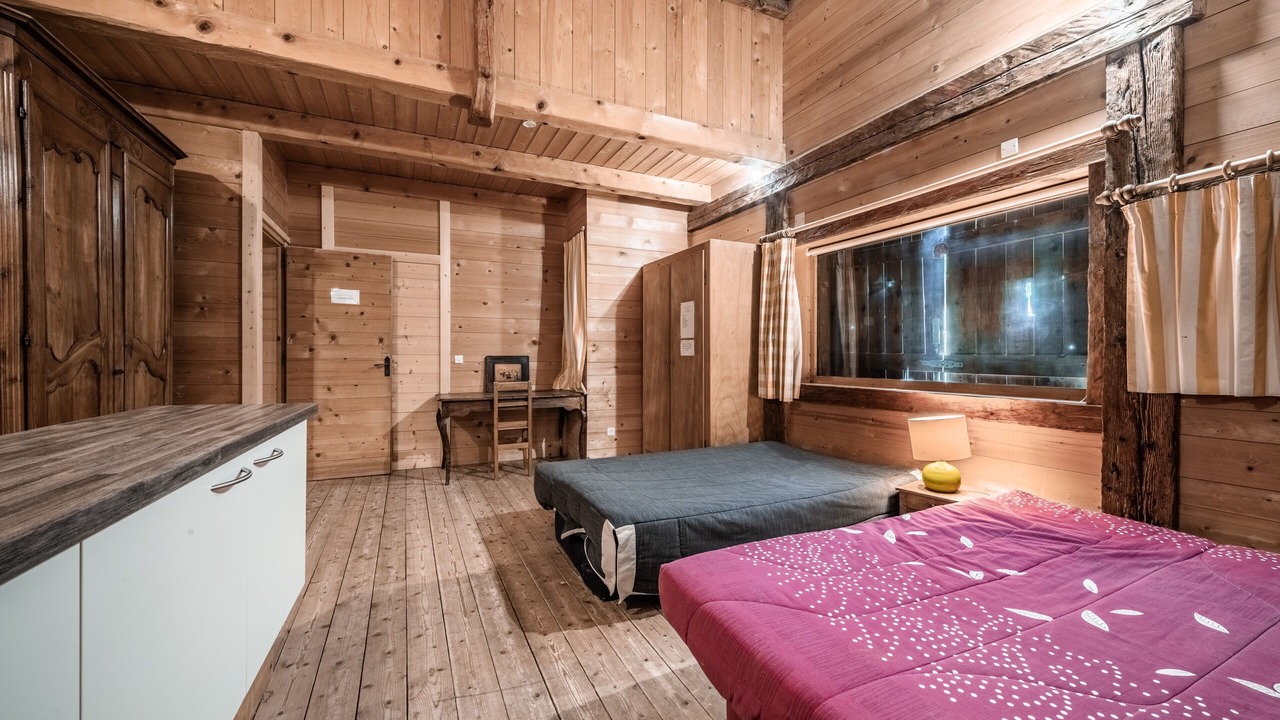 Photo of Bedroom in Abondance