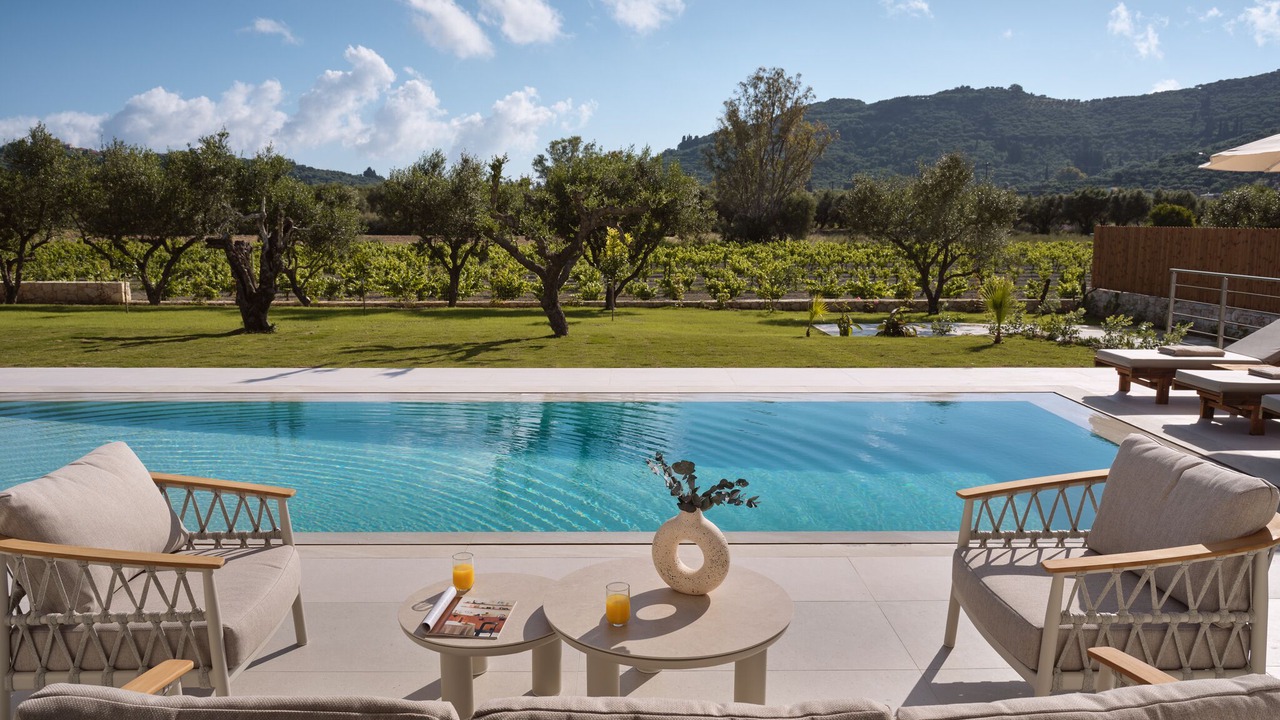 Photo of Outdoor in Neromilos