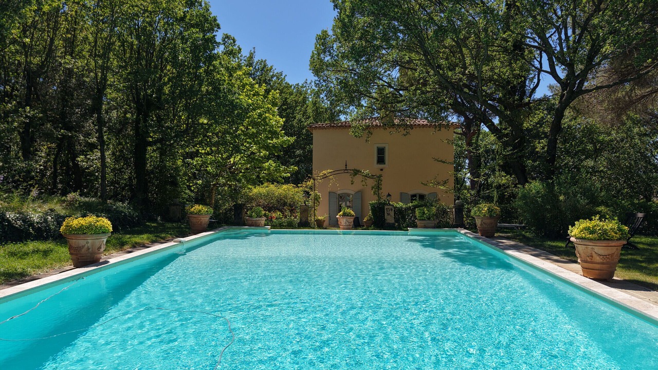 Photo of Outdoor in Saint-Antonin-sur-Bayon
