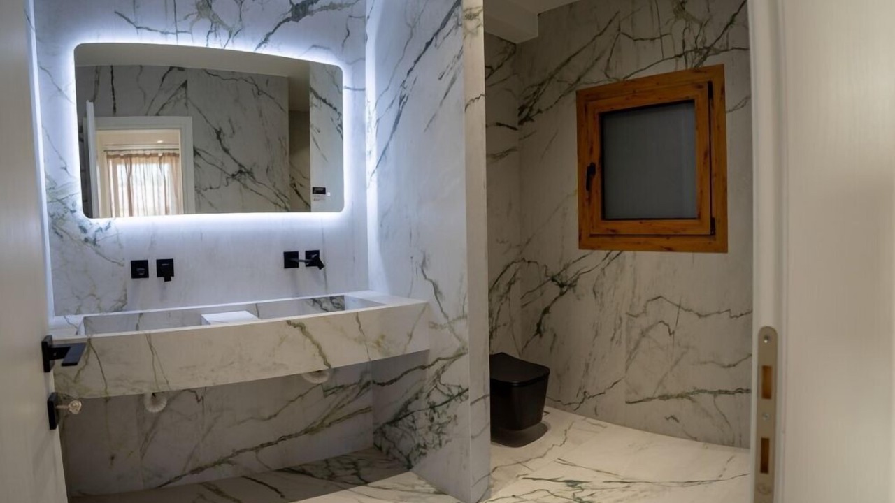 Photo of Bathroom in Glyfada