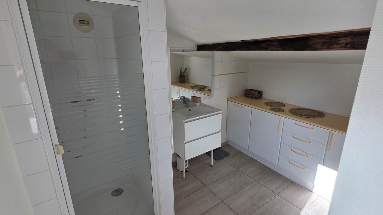Photo of Bathroom in Valence