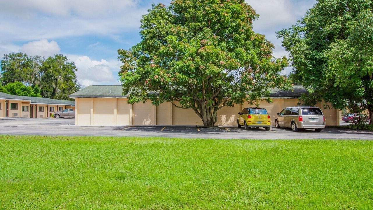 Photo of Outdoor in Bartow