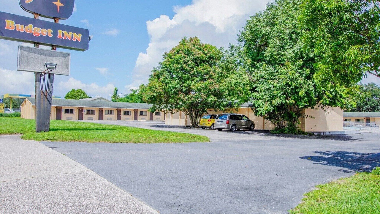 Photo of Outdoor in Bartow