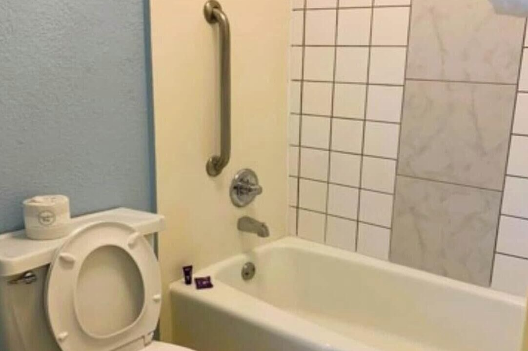 Photo of Bathroom in Haines City