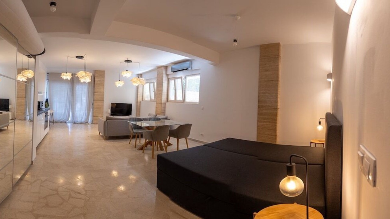 Photo of Livingroom in Glyfada