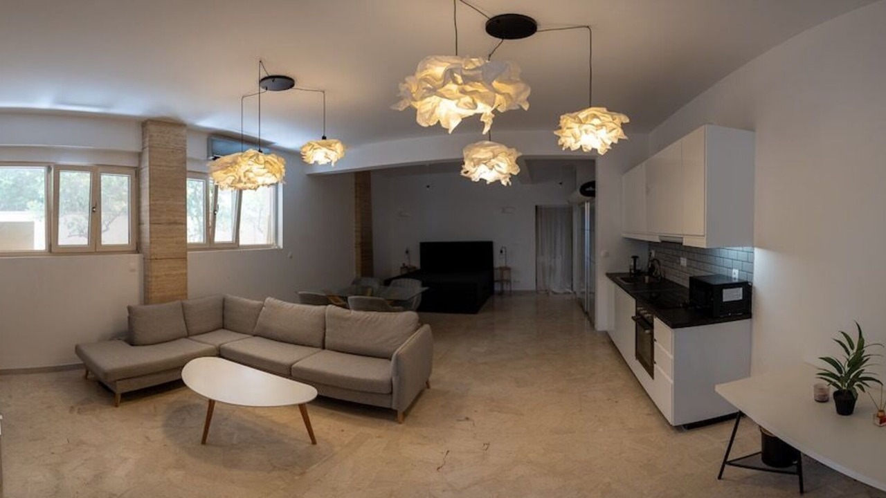 Photo of Livingroom in Glyfada