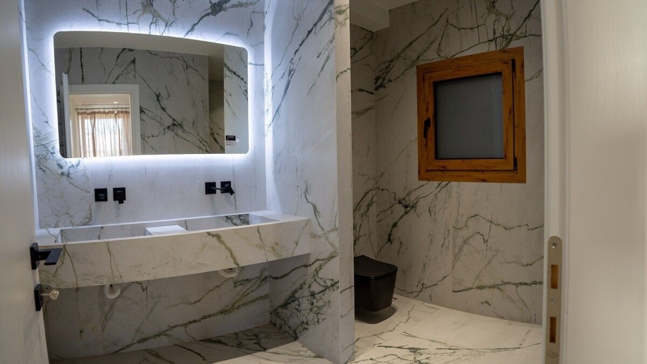 Photo of Bathroom in Glyfada