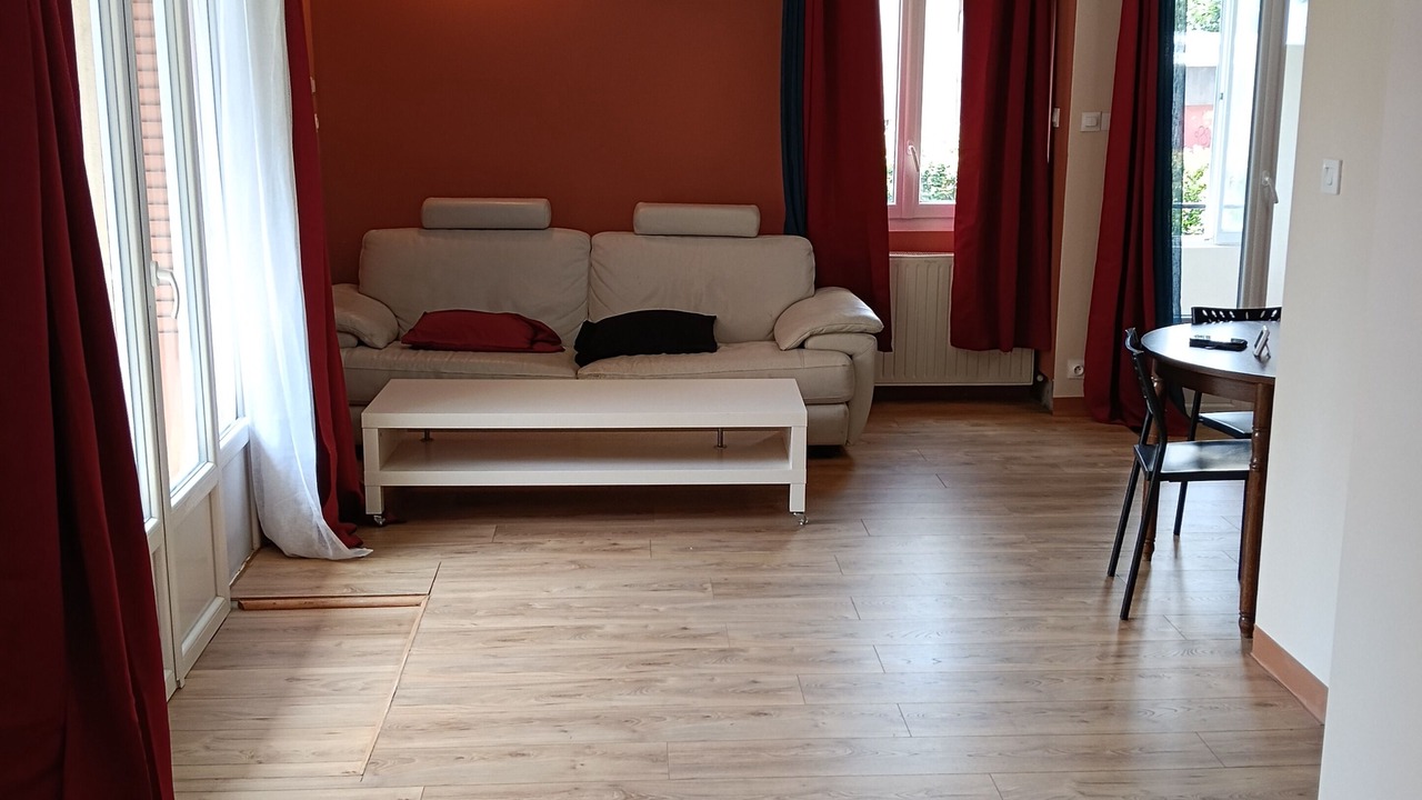 Photo of Livingroom in Saint-Martin-le-Vinoux