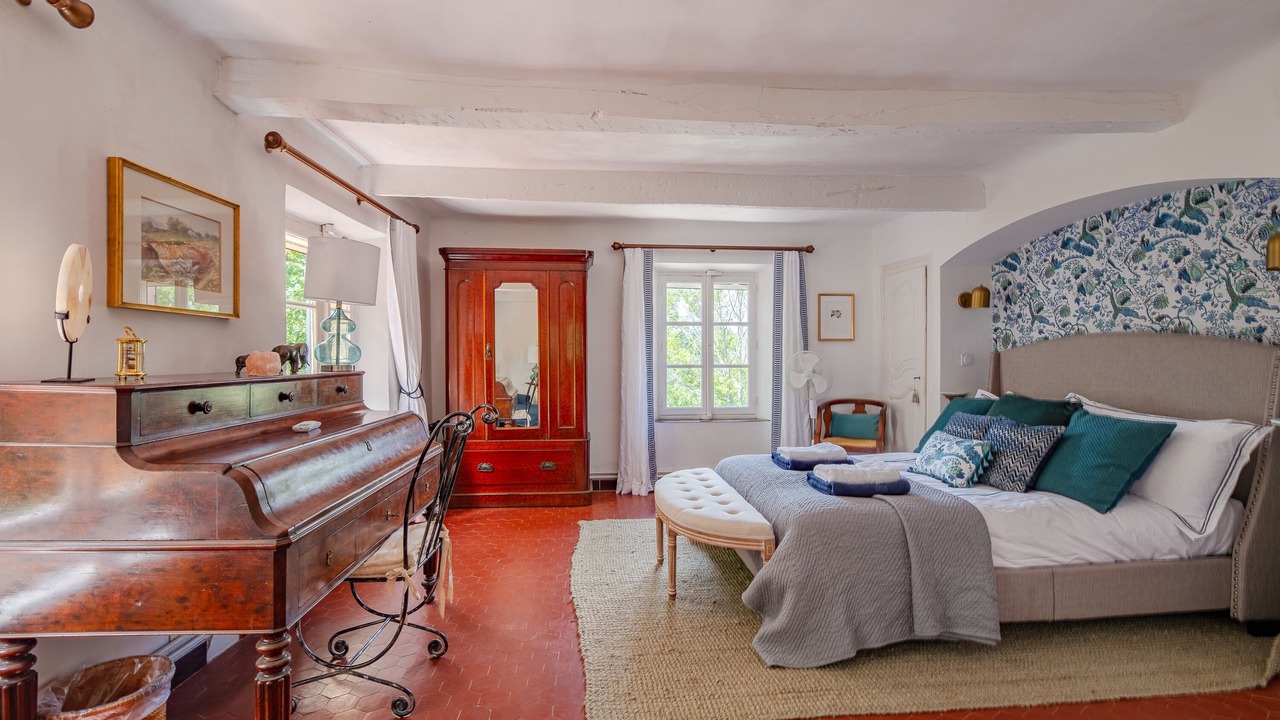 Photo of Bedroom in Villecroze