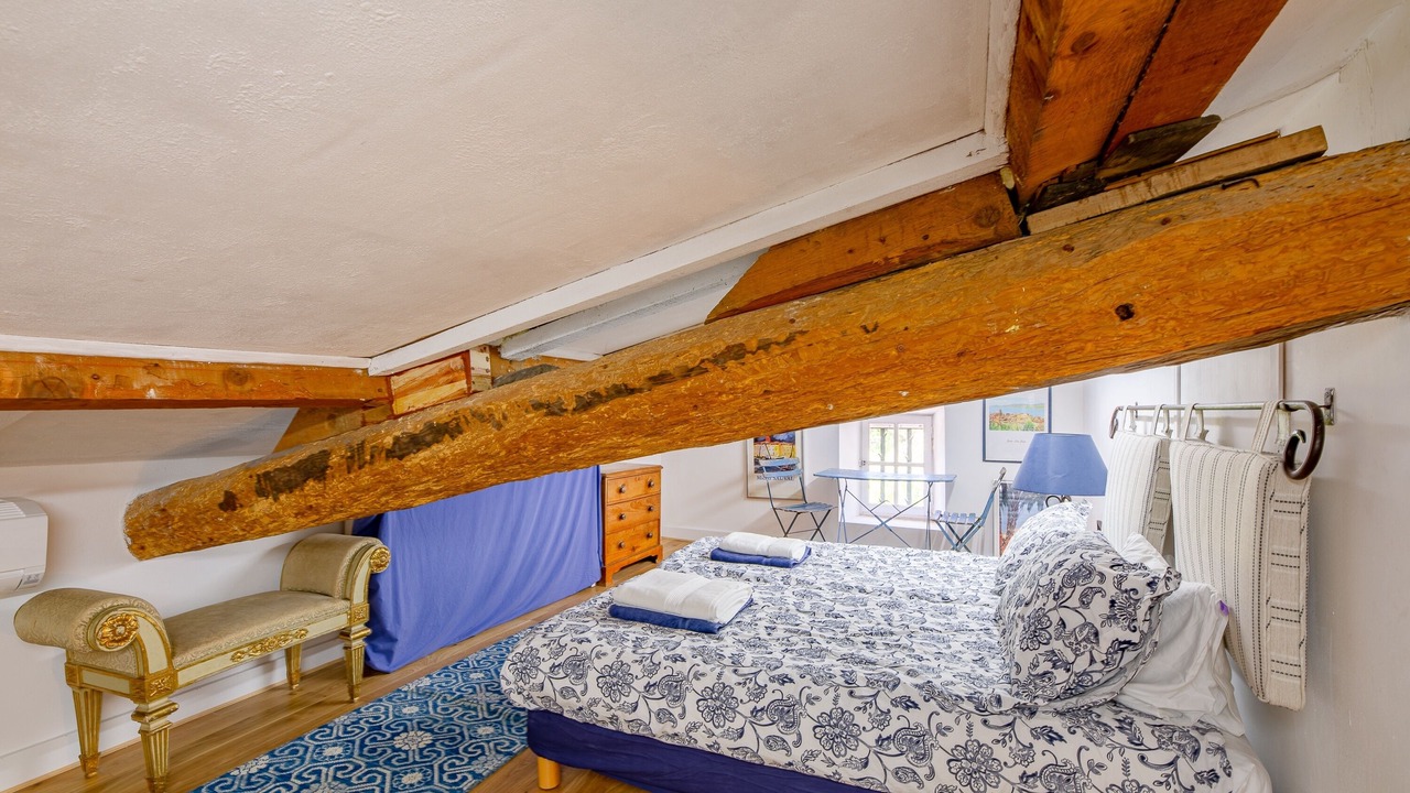 Photo of Bedroom in Villecroze