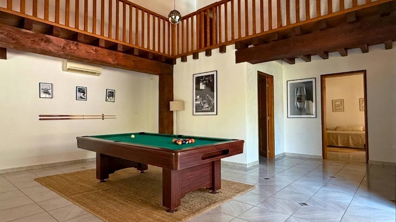 Photo of Bedroom in Orange