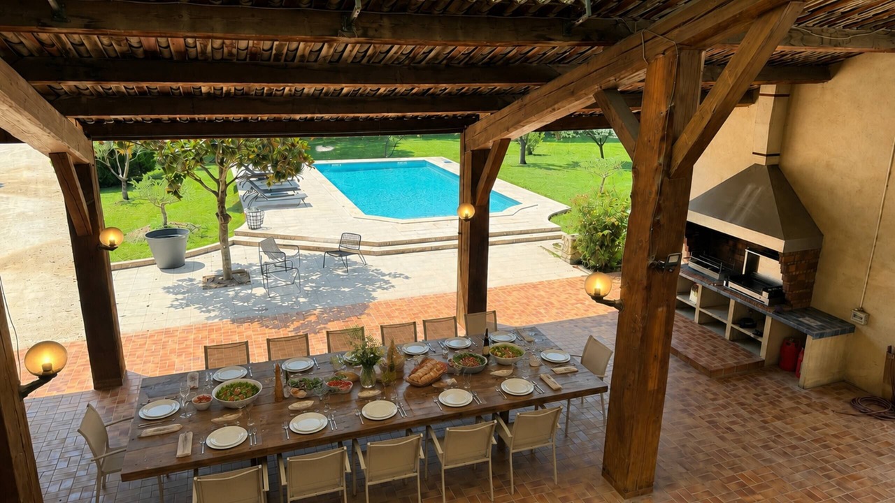 Photo of Outdoor in Orange