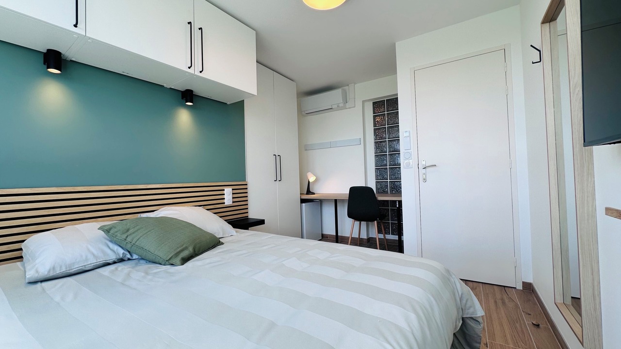Photo of Bedroom in Bron