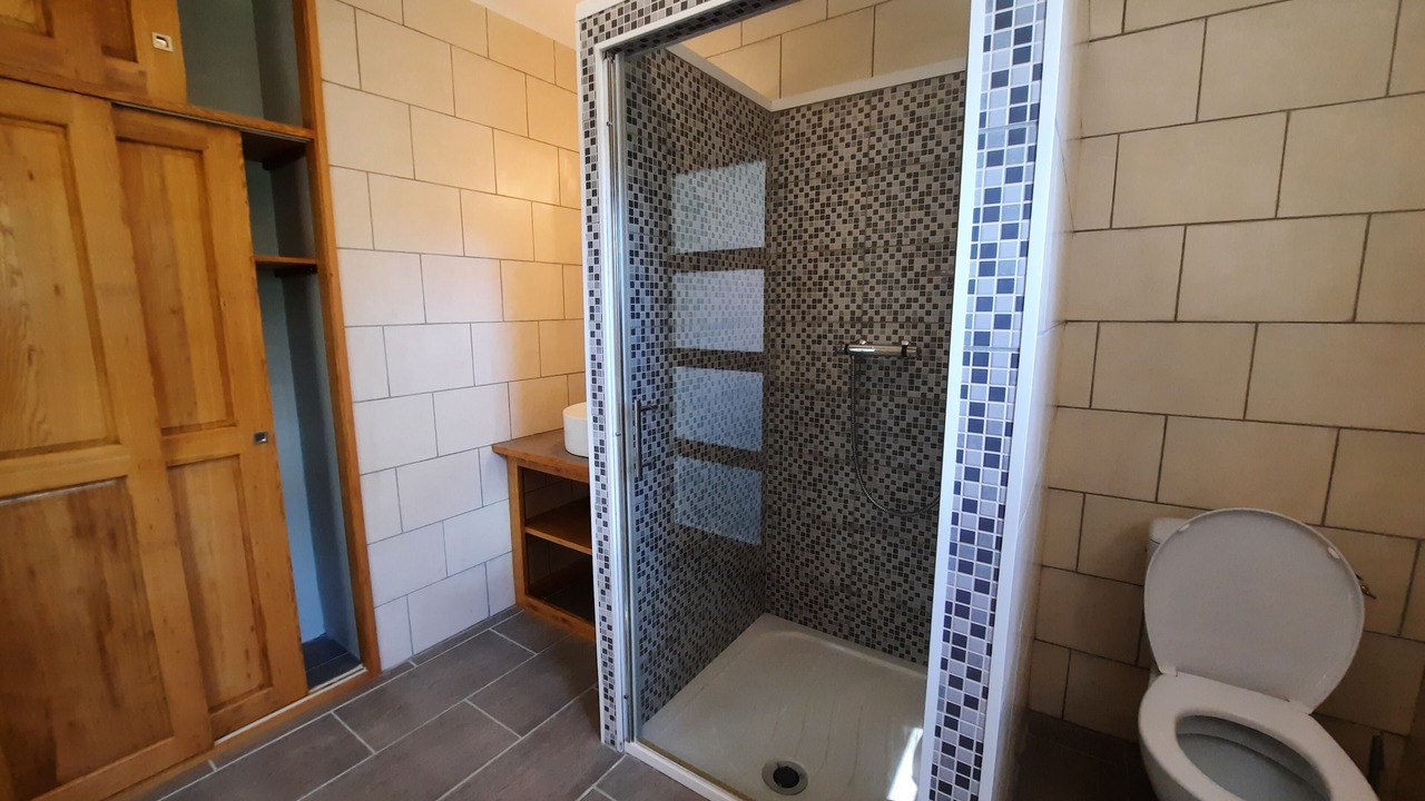 Photo of Bathroom in Salavas