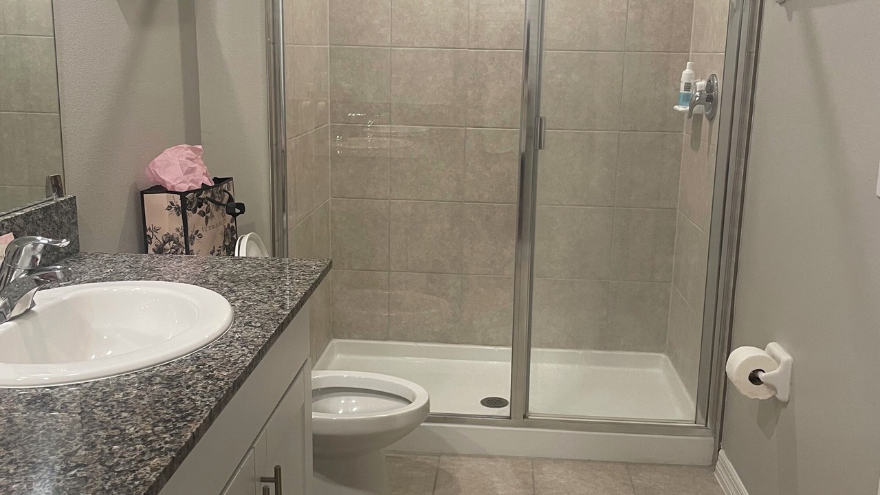 Photo of Bathroom in Wimauma