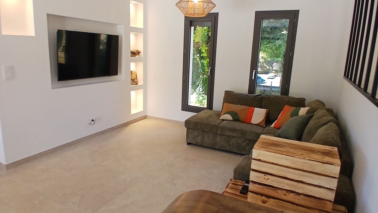 Photo of Livingroom in Le Poet-Laval