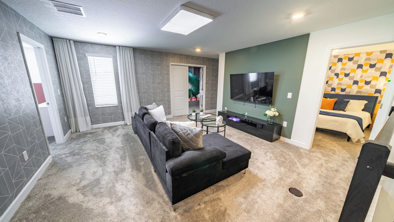 Photo of Livingroom in Four Corners