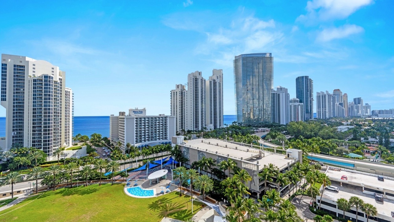 Photo of Outdoor in Sunny Isles Beach