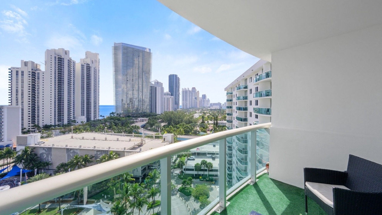 Photo of Outdoor in Sunny Isles Beach