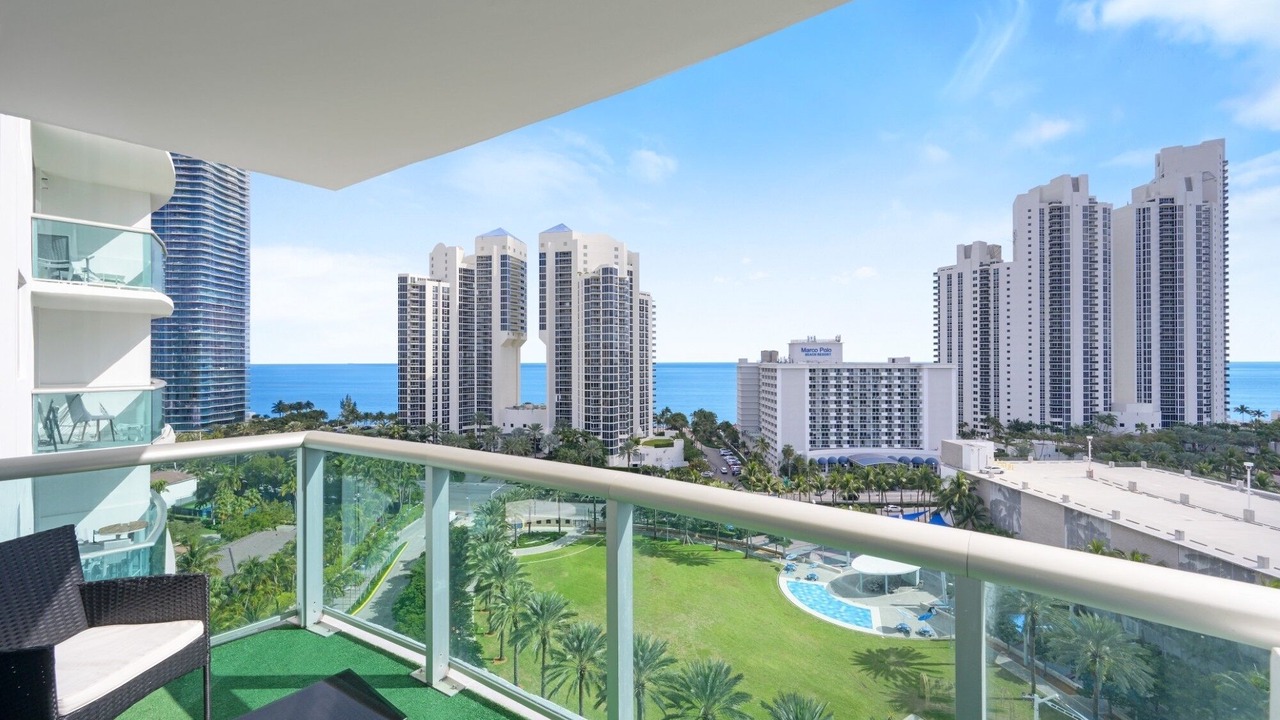 Photo of Outdoor in Sunny Isles Beach
