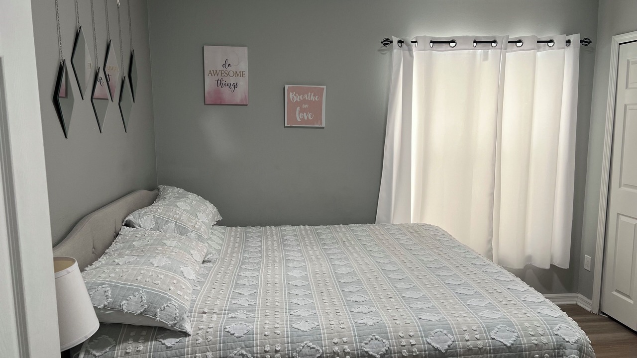 Photo of Bedroom in Indian Point