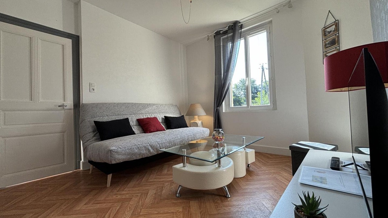 Photo of Livingroom in Diou