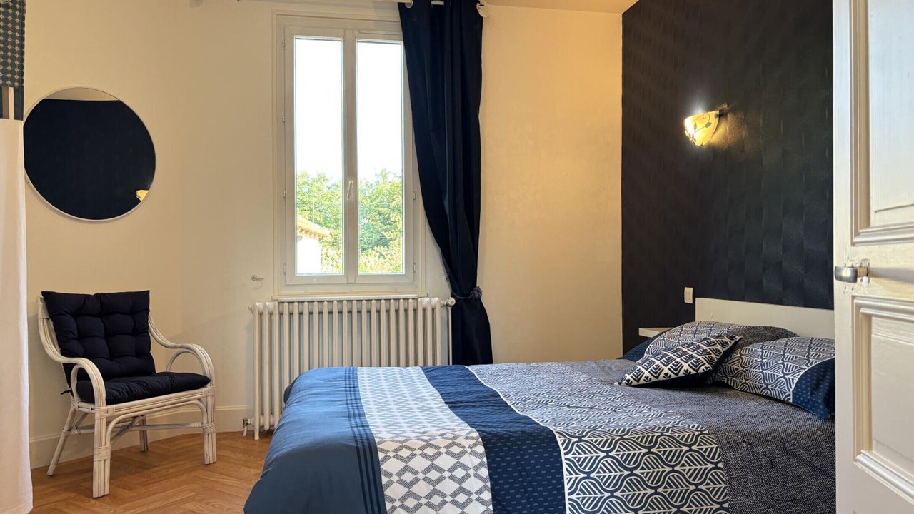 Photo of Bedroom in Diou